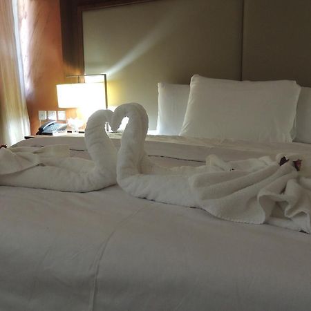 President Hotel Ammán Kültér fotó