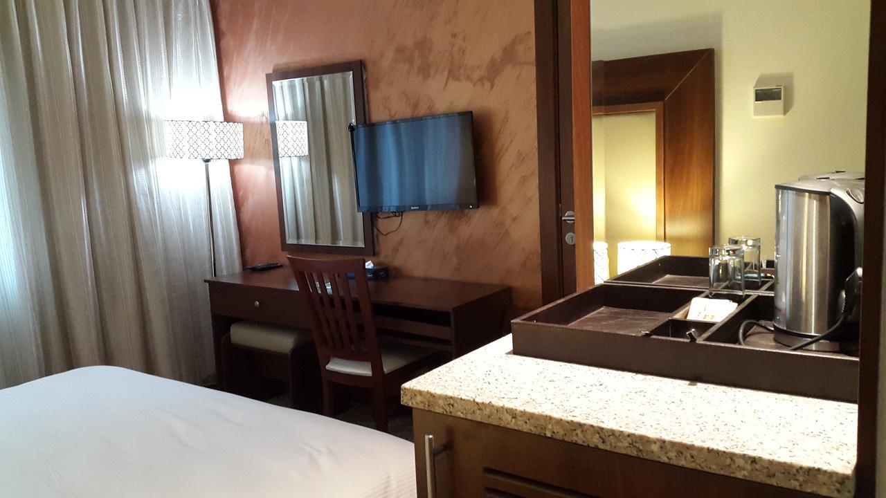 President Hotel Ammán Kültér fotó
