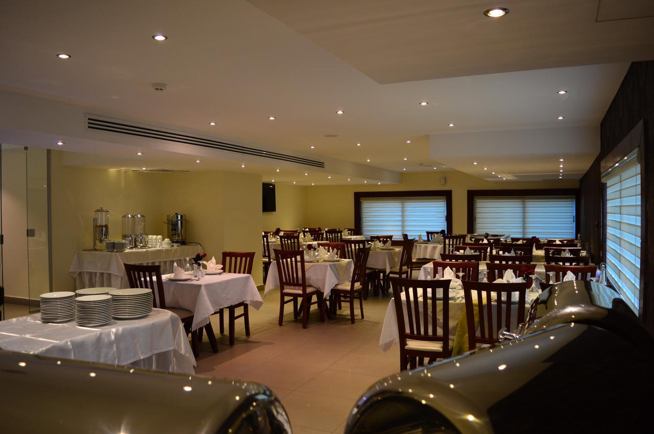 President Hotel Ammán Kültér fotó